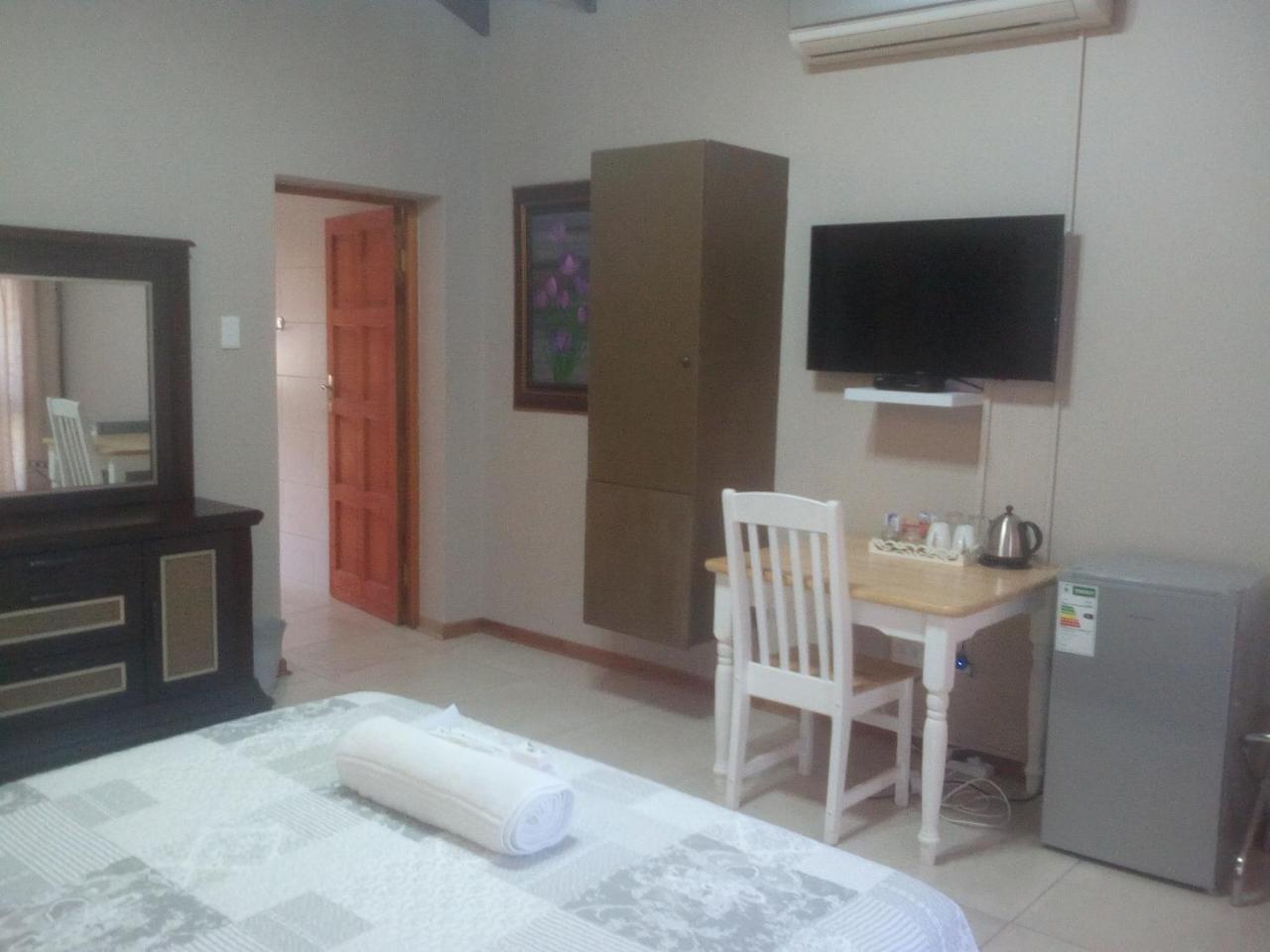 Tuscany Vryburg Ngoại thất bức ảnh