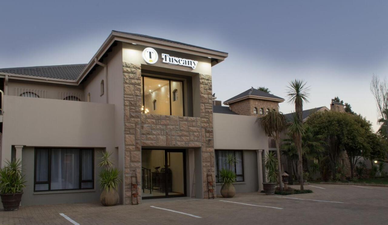 Tuscany Vryburg Ngoại thất bức ảnh